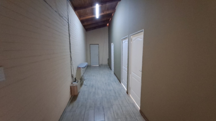 16 Bedroom Property for Sale in Universitas Free State